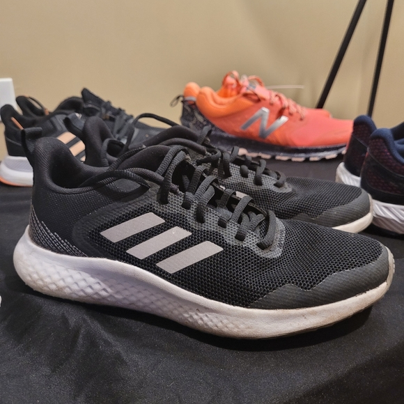 Girls sneakers - Picture 8 of 9